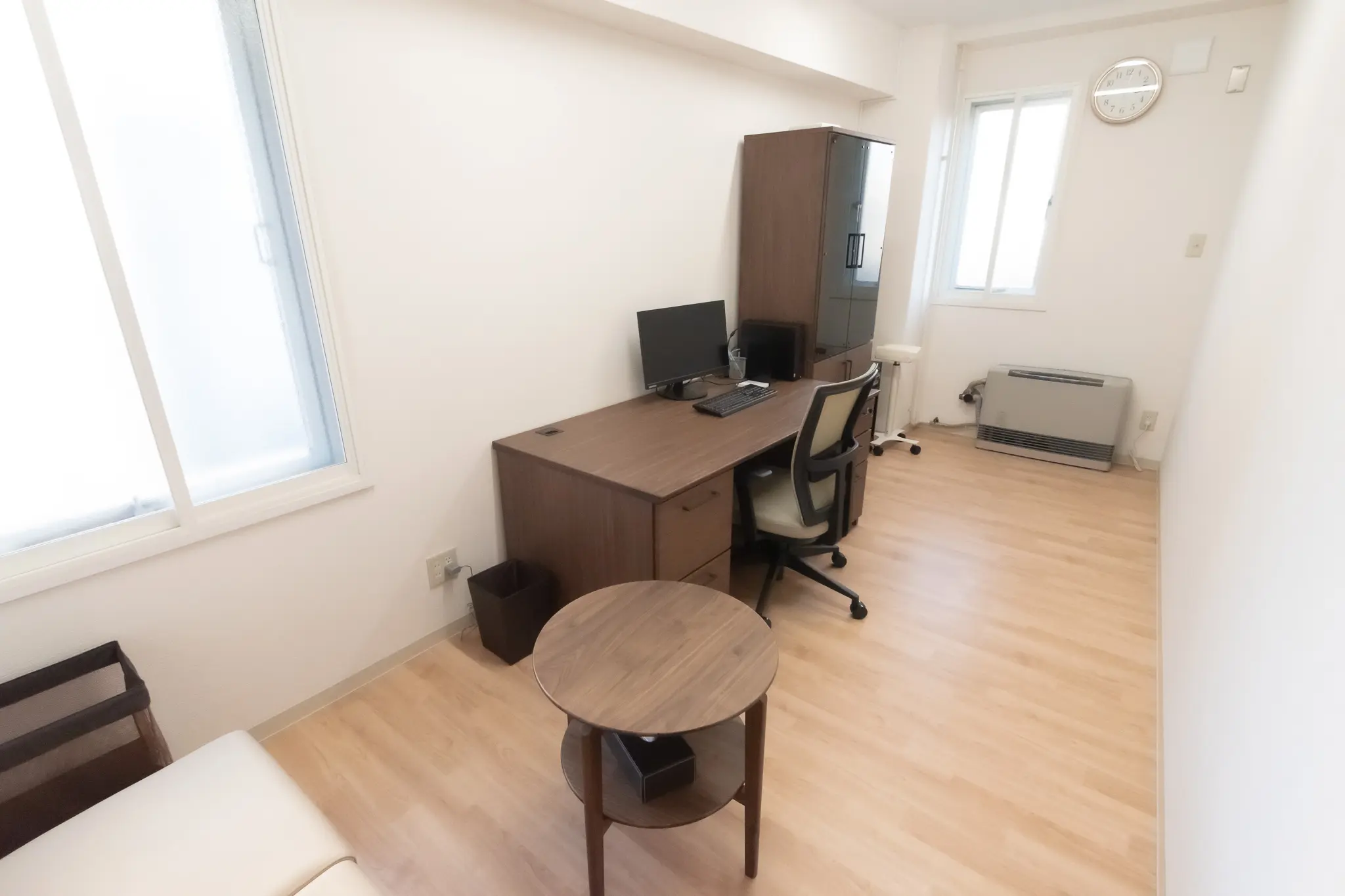 中の島メンタルクリニックは地下鉄南北線 中の島駅直結の心療内科・精神科です。お薬とお薬以外の両面で治療を行います。その場しのぎの応急処置的な治療ではなく、病気が再発しそうになっても大丈夫と自信をもっていただける中・長期的な治療を目指しています。